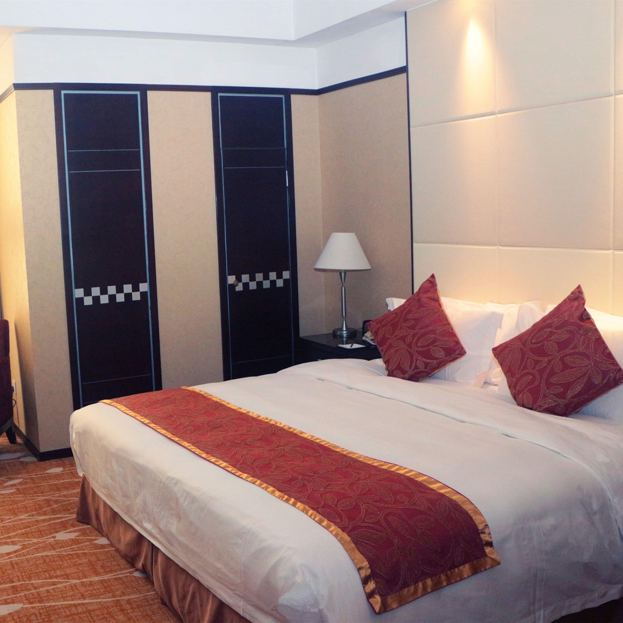 Howard Johnson Pearl Plaza Wuhan Eksteriør billede