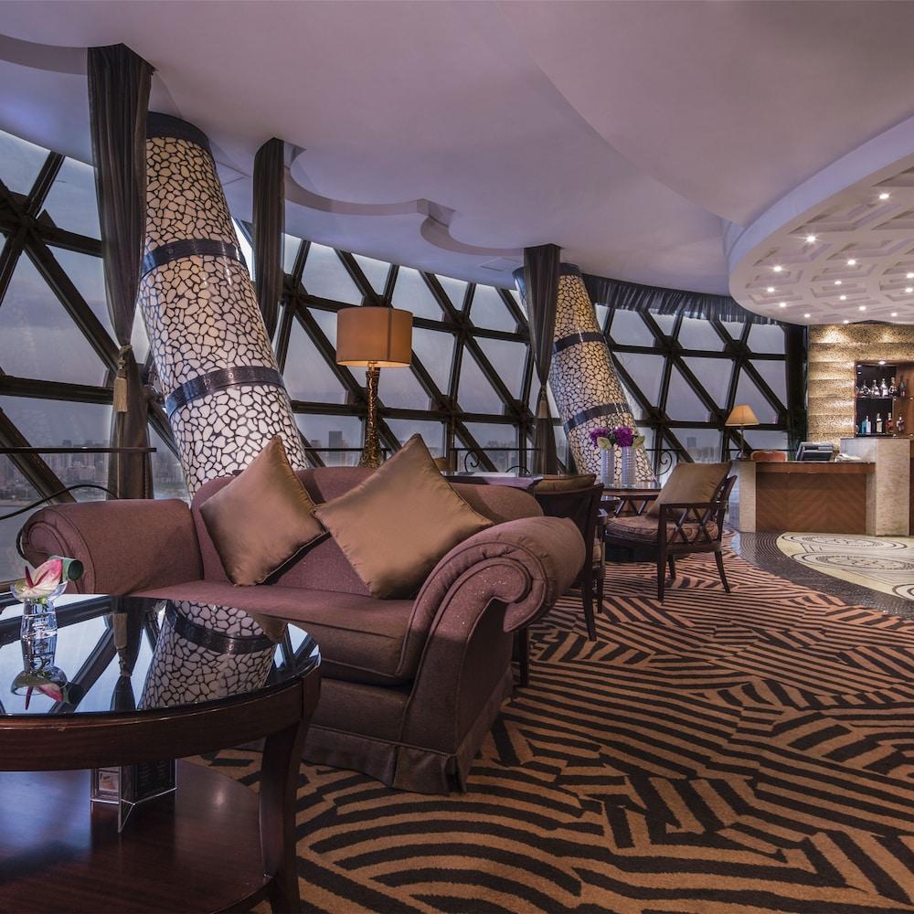 Howard Johnson Pearl Plaza Wuhan Eksteriør billede